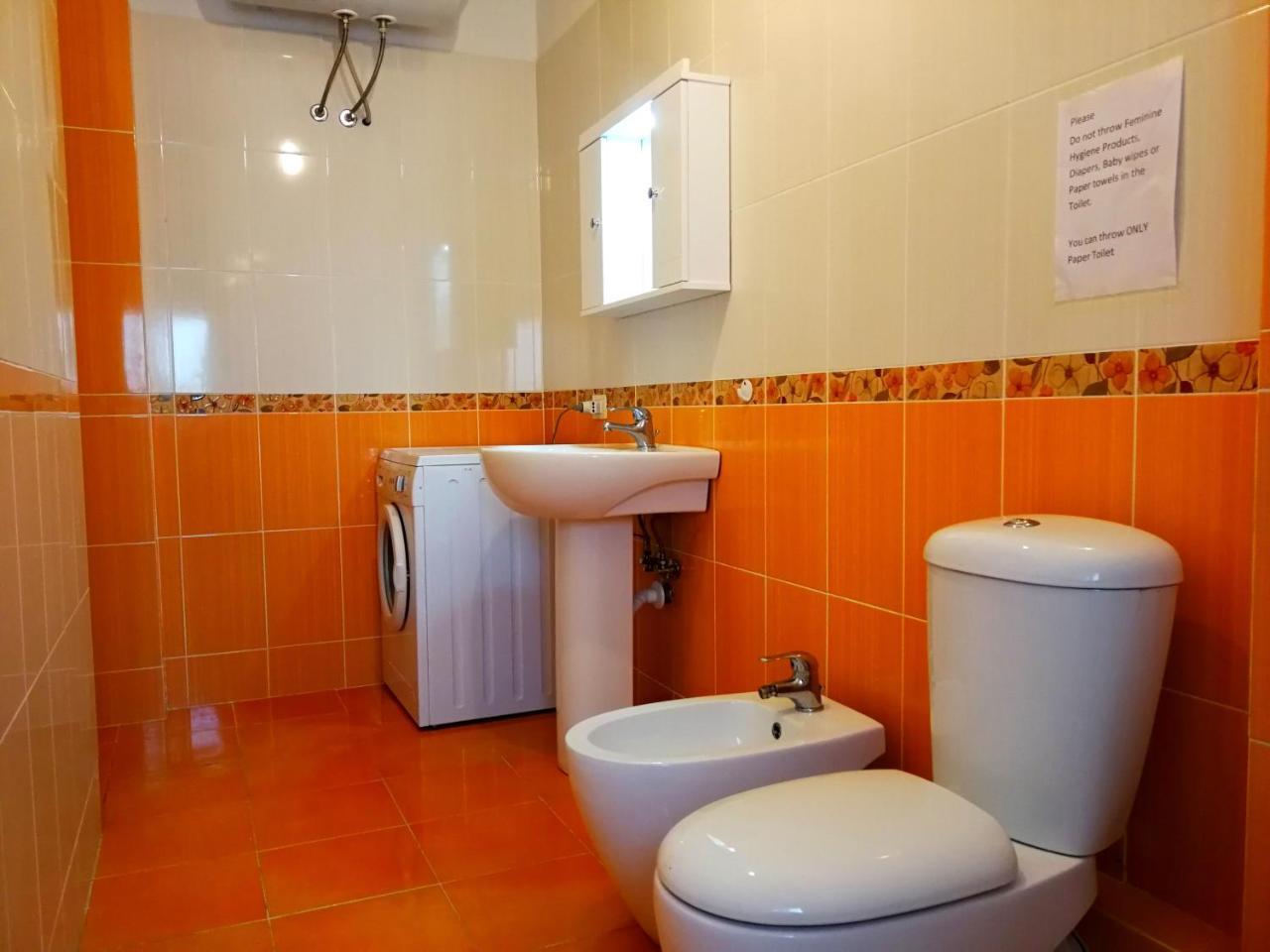 Turtle Apartment Durres Exterior photo